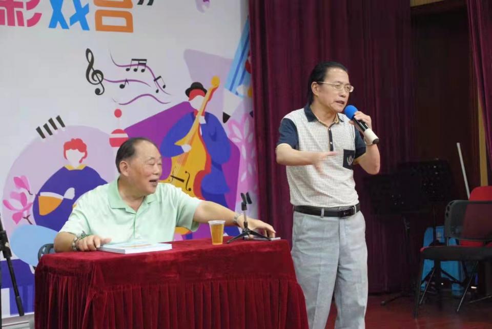 《笑迎二十大》   之二