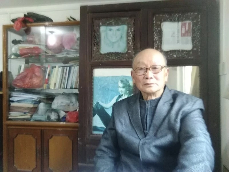勤劳耕耘传佳话  春秋史志留典...